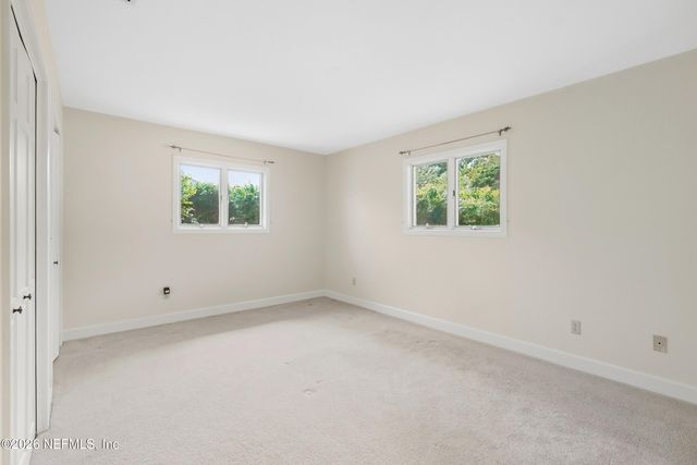 10105 COURTYARDS Place W, Jacksonville, FL 32256