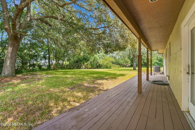 10105 COURTYARDS Place W, Jacksonville, FL 32256