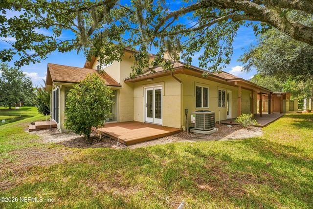 10105 COURTYARDS Place W, Jacksonville, FL 32256