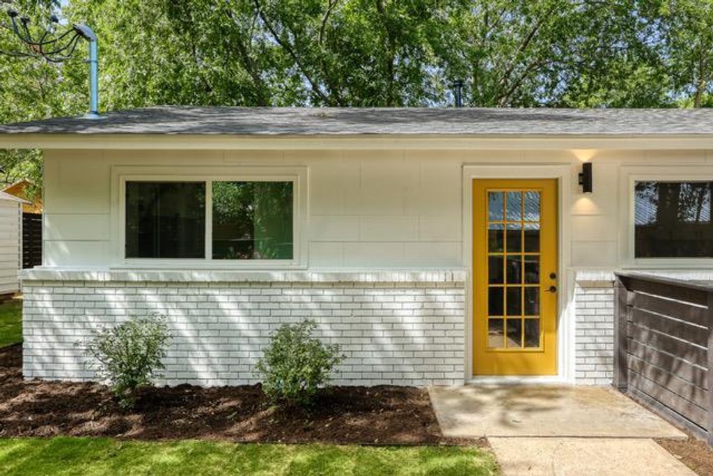 5005 Avenue F B, Austin, TX 78751