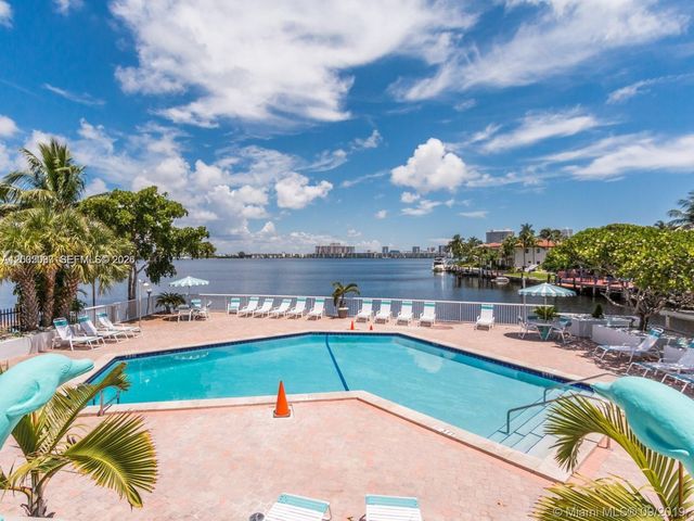 2841 NE 163rd St 1007, North Miami Beach, FL 33160