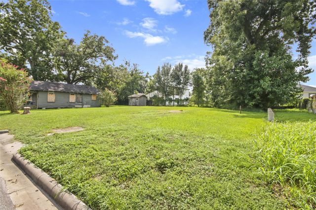 1428 E 34th Street, Houston, TX 77022