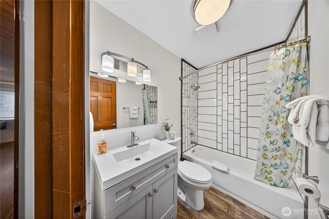 5972 Hastings Road, Clinton, WA 98236