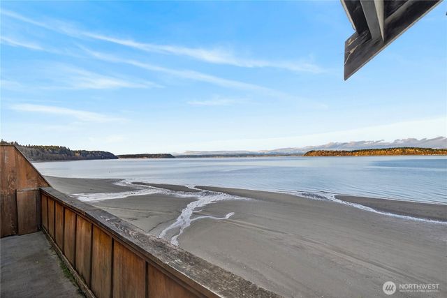 5972 Hastings Road, Clinton, WA 98236