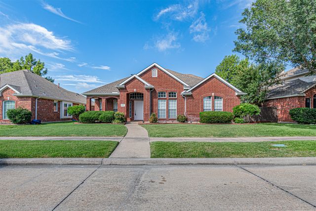 5221 Alec Drive, Garland, TX 75043