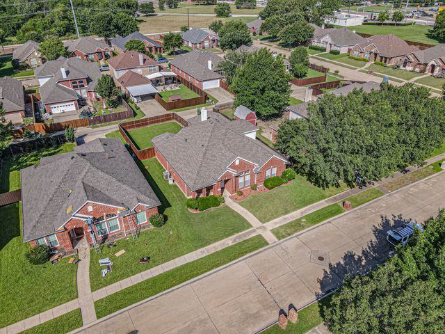 5221 Alec Drive, Garland, TX 75043
