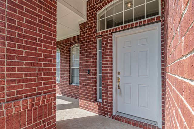 5221 Alec Drive, Garland, TX 75043