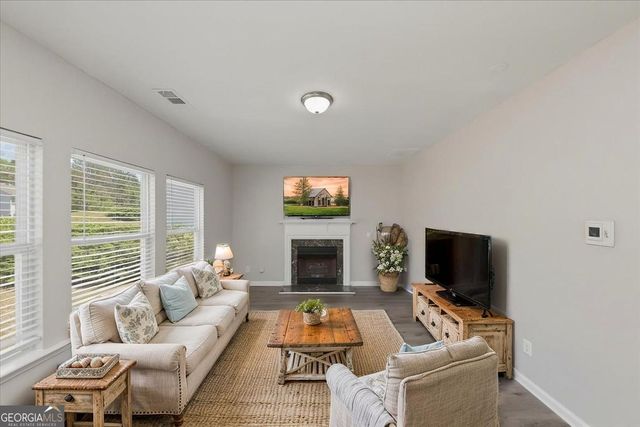 5447 Bighorn Pass, Atlanta, GA 30349
