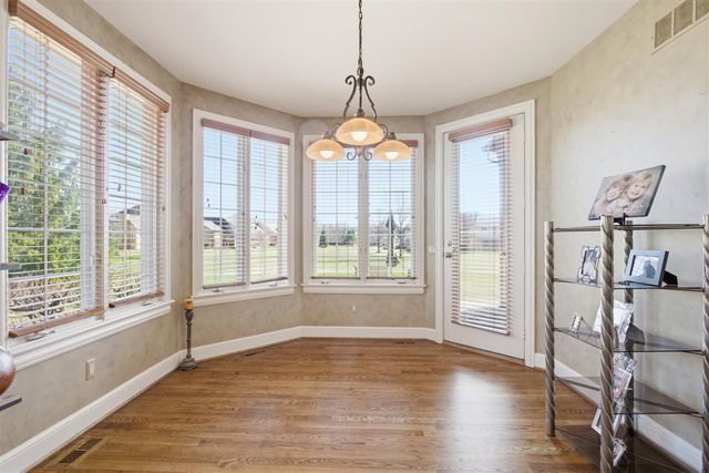 49166 Dominion Court, Canton, MI 48187