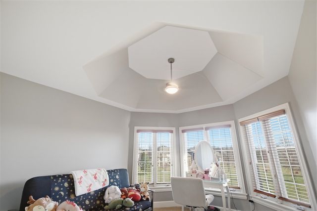 49166 Dominion Court, Canton, MI 48187