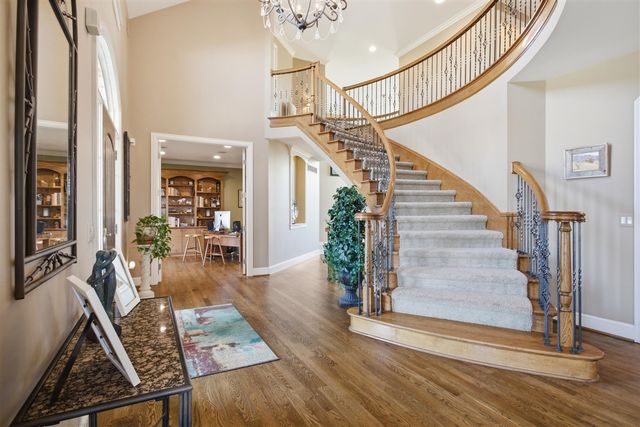 49166 Dominion Court, Canton, MI 48187