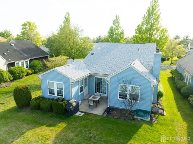 65 Yorkshire Drive, Monroe, NJ 08831