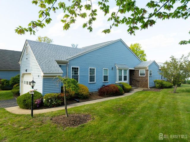 65 Yorkshire Drive, Monroe, NJ 08831