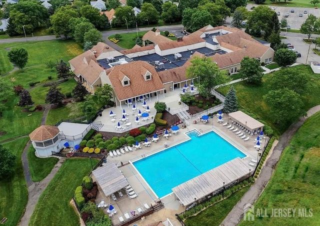 65 Yorkshire Drive, Monroe, NJ 08831