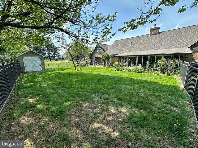 11460 E PARK CIRCLE, Waynesboro, PA 17268