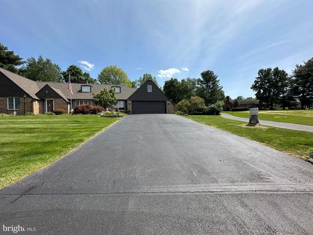 11460 E PARK CIRCLE, Waynesboro, PA 17268