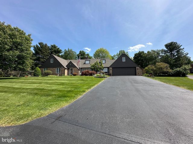 11460 E PARK CIRCLE, Waynesboro, PA 17268
