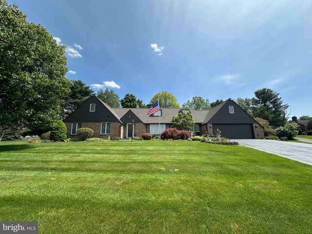 11460 E PARK CIRCLE, Waynesboro, PA 17268