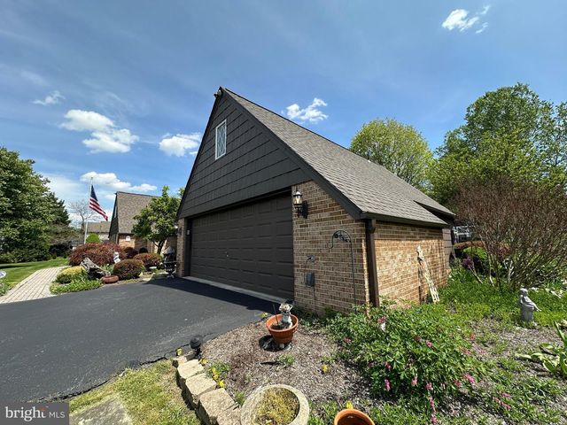 11460 E PARK CIRCLE, Waynesboro, PA 17268