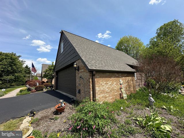 11460 E PARK CIRCLE, Waynesboro, PA 17268