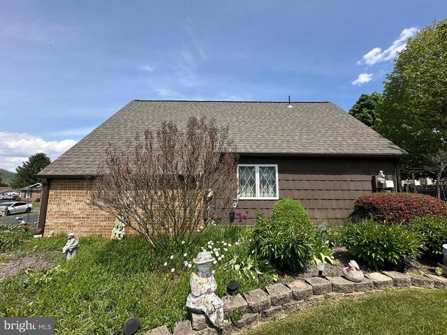 11460 E PARK CIRCLE, Waynesboro, PA 17268