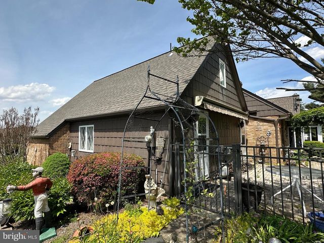 11460 E PARK CIRCLE, Waynesboro, PA 17268