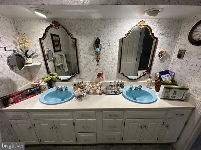 11460 E PARK CIRCLE, Waynesboro, PA 17268