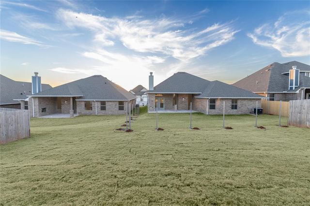 3217 Poppey Lane, Edmond, OK 73012