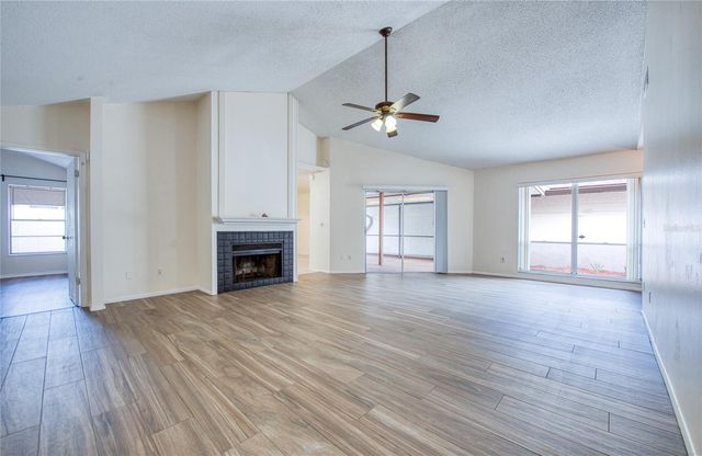 6922 SILVERMILL DRIVE, Tampa, FL 33635