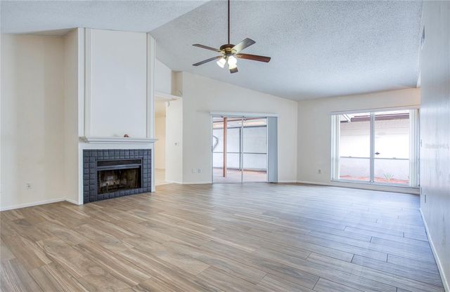 6922 SILVERMILL DRIVE, Tampa, FL 33635