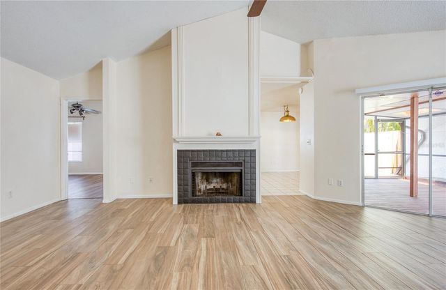 6922 SILVERMILL DRIVE, Tampa, FL 33635