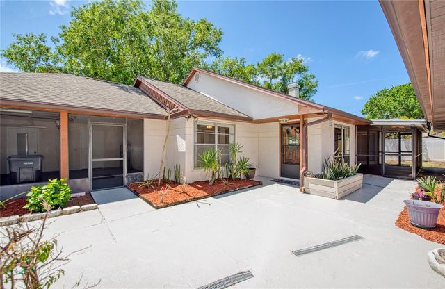 6922 SILVERMILL DRIVE, Tampa, FL 33635