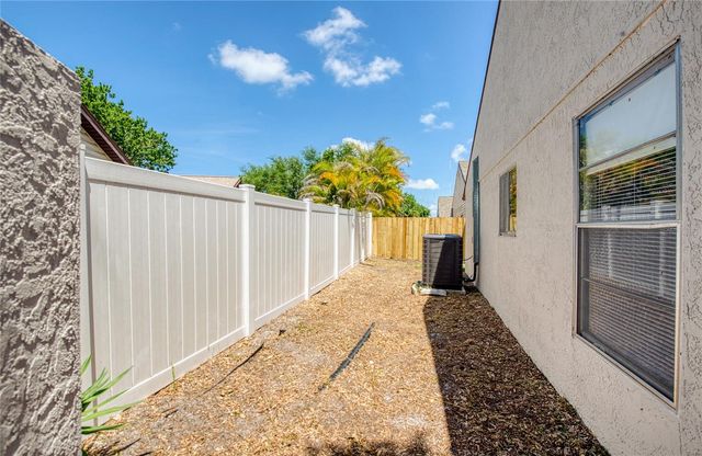 6922 SILVERMILL DRIVE, Tampa, FL 33635