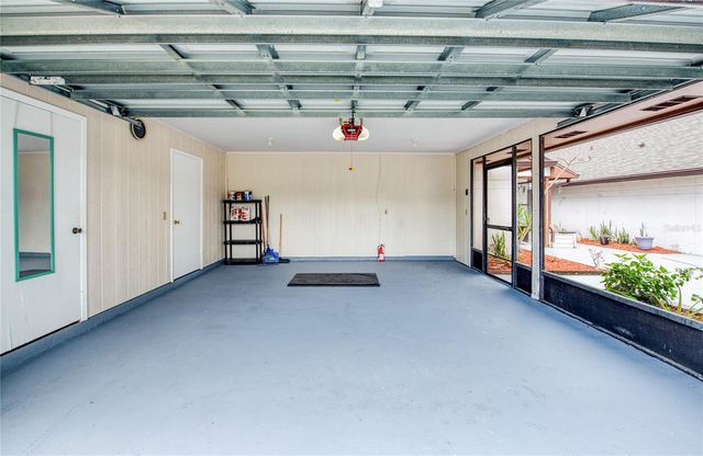 6922 SILVERMILL DRIVE, Tampa, FL 33635