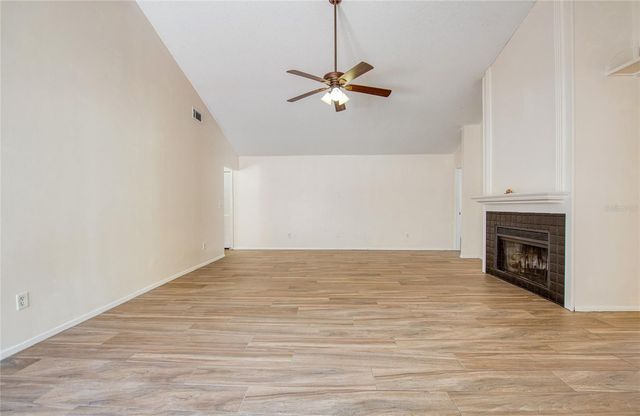 6922 SILVERMILL DRIVE, Tampa, FL 33635