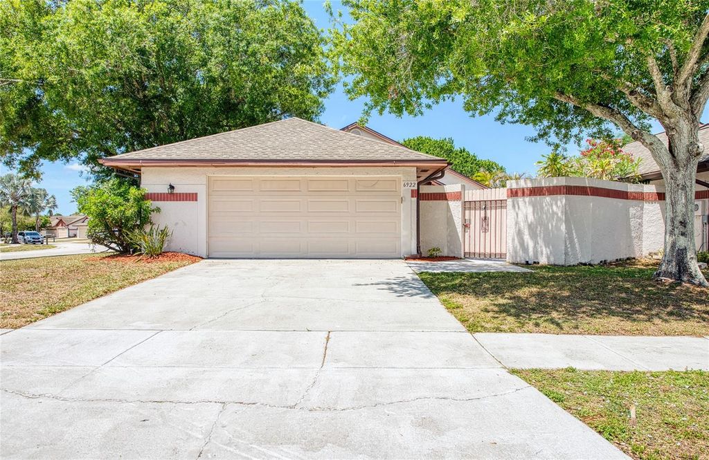 6922 SILVERMILL DRIVE, Tampa, FL 33635