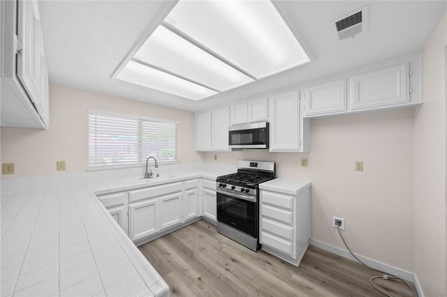24784 Half Dome Court, Murrieta, CA 92562