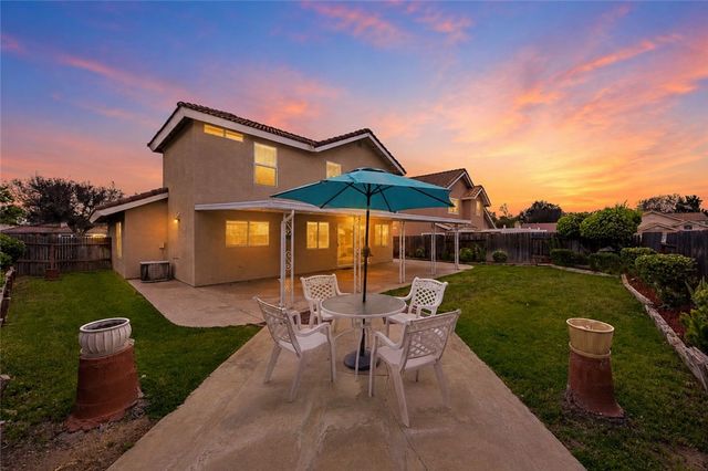 24784 Half Dome Court, Murrieta, CA 92562
