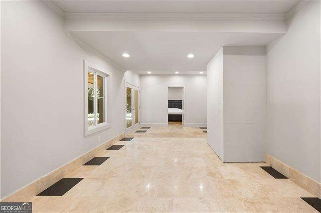 155 Marsh Glen Point, Sandy Springs, GA 30328