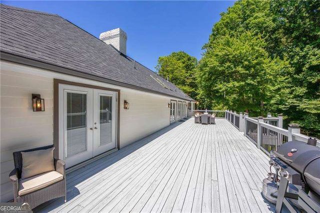 155 Marsh Glen Point, Sandy Springs, GA 30328