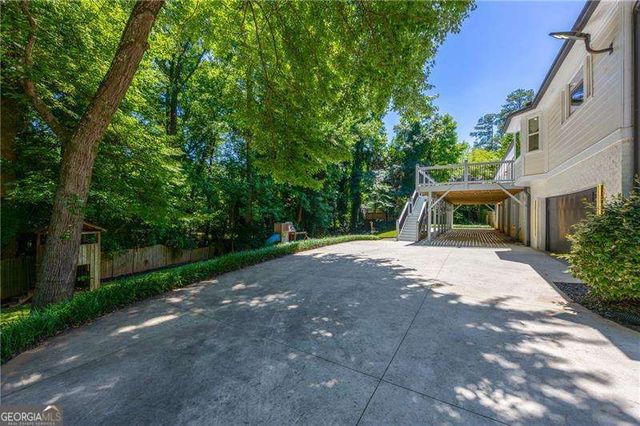155 Marsh Glen Point, Sandy Springs, GA 30328
