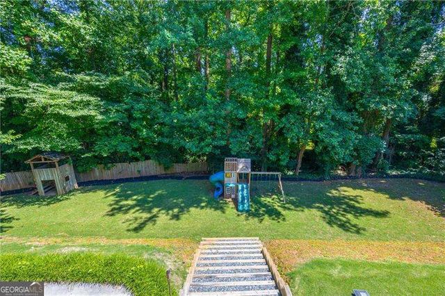 155 Marsh Glen Point, Sandy Springs, GA 30328