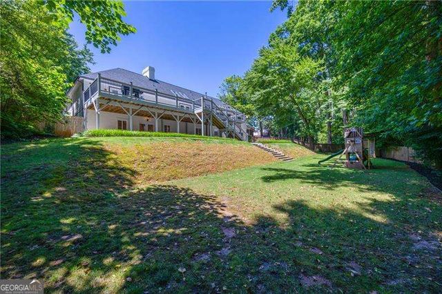 155 Marsh Glen Point, Sandy Springs, GA 30328
