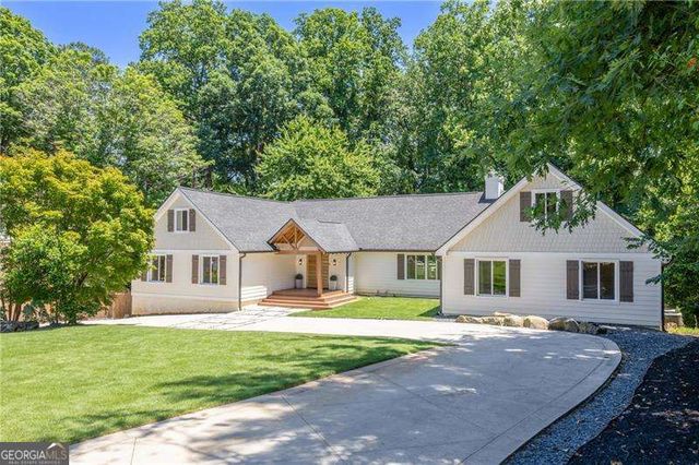 155 Marsh Glen Point, Sandy Springs, GA 30328