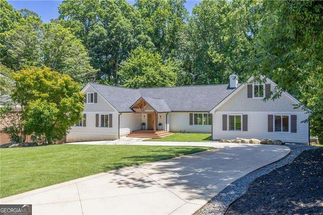 155 Marsh Glen Point, Sandy Springs, GA 30328