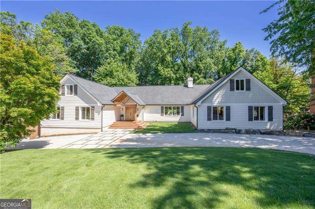 155 Marsh Glen Point, Sandy Springs, GA 30328