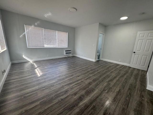 350 69th Street 5, Miami Beach, FL 33141