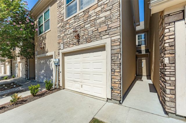 1526 Aldra Drive, Fort Worth, TX 76120