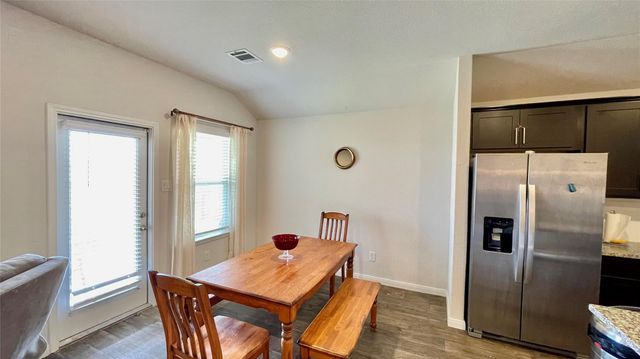 156 Medinah LN, San Marcos, TX 78666