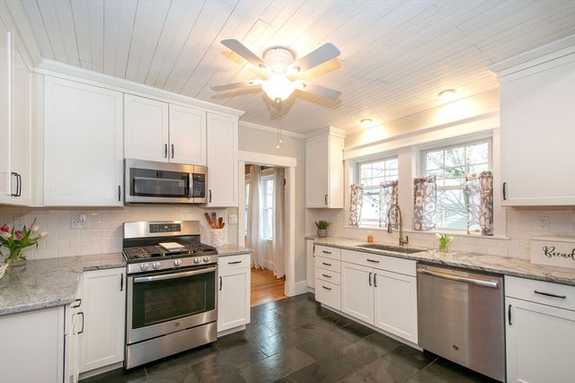 271 Holbrook Rd, Quincy, MA 02171